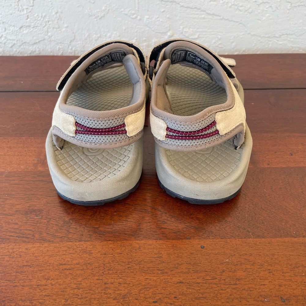 Teva Women’s Beige Open-Toe Sport Sandals - Picture 2 of 4